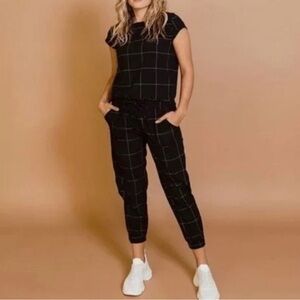 Albion Fit Windowpane Jumpsuit Drawstring Pockets Short Cap Sleeve Black Small